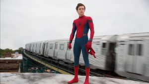 TomHolland v filmu Spider-Man: Vrnitev domov (Spider-man: Homecoming).